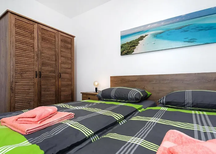 Sea View Tiho Appartement