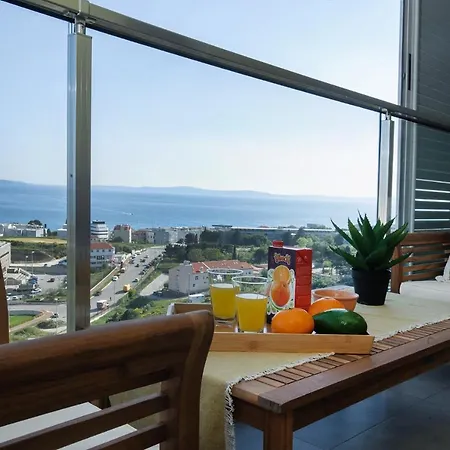 Sea View Tiho Apartament