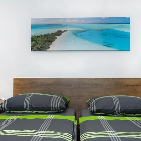 Sea View Tiho Apartment Split