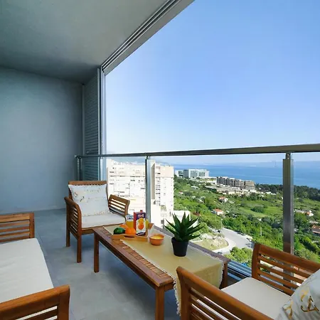Sea View Tiho アパート *